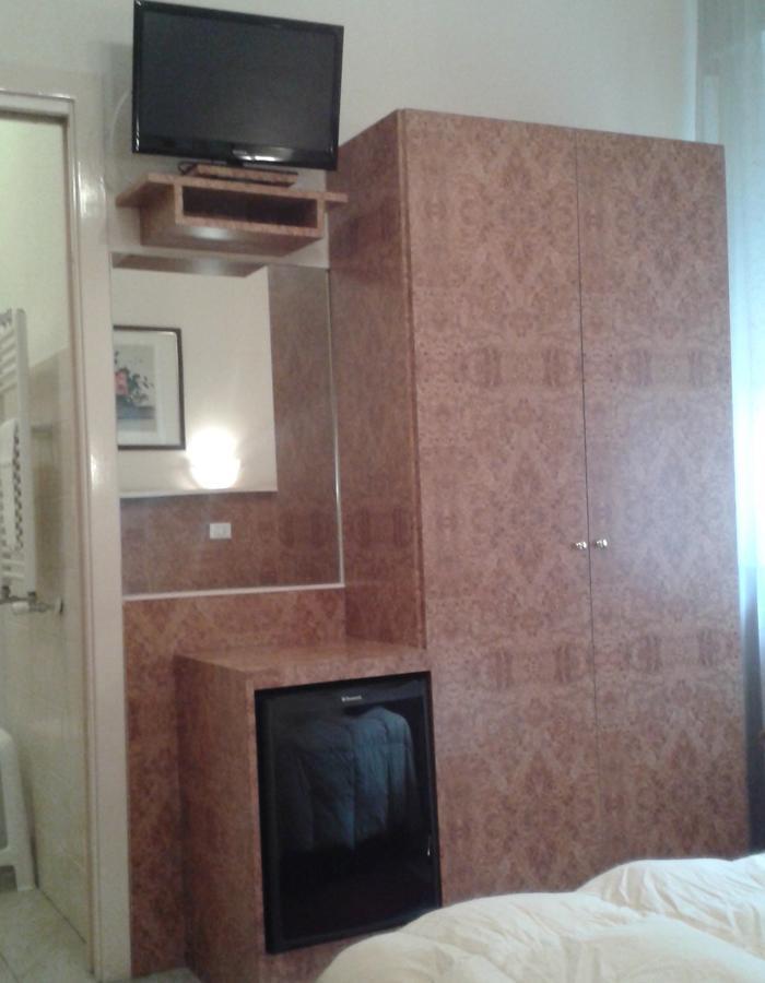 Hotel Fiumara ジェノヴァ エクステリア 写真