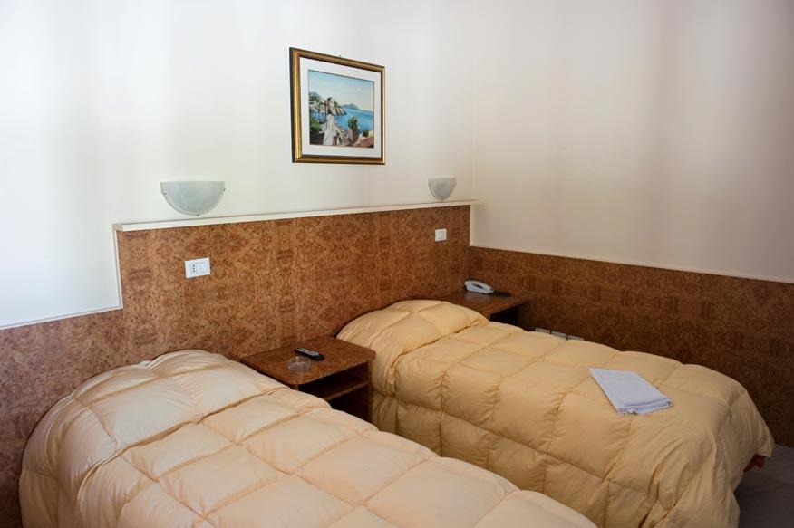 Hotel Fiumara ジェノヴァ エクステリア 写真